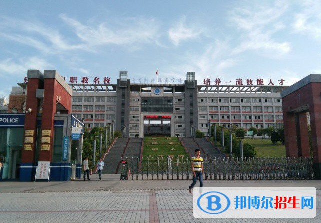 四川2023年現(xiàn)在什么計算機學校好