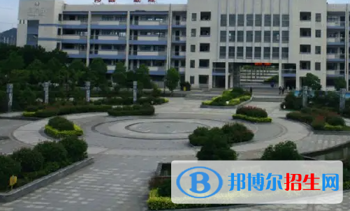 安徽2023年讀汽修學校多少錢