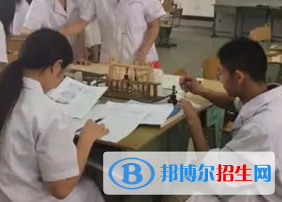 河南2023年上衛(wèi)校學(xué)啥專業(yè)好