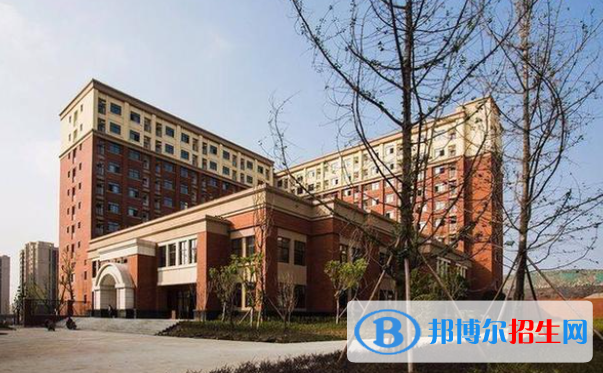 重慶耀中國際學校初中部2023年招生政策2