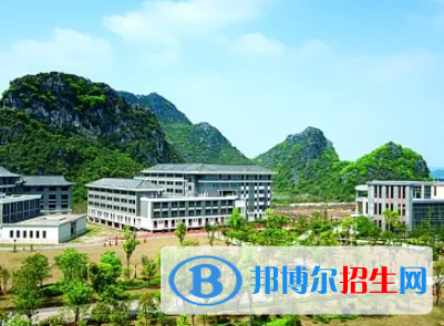 廣西2023年哪個(gè)計(jì)算機(jī)學(xué)校就業(yè)比較好