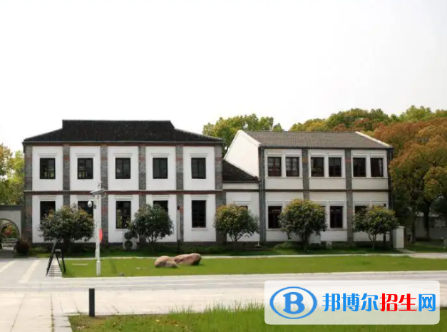蘇州阿德科特學(xué)?？孔V嗎2