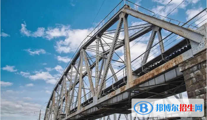 浙江2023年讀鐵路學?？梢钥即髮W嗎