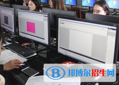 廣西2023年計算機學校要讀幾年