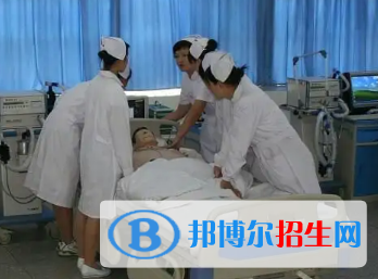 河南2023年衛(wèi)校適合女生學嗎