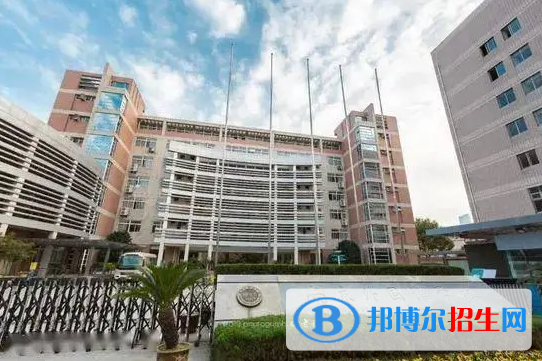 南京外國(guó)語(yǔ)學(xué)校2023年入學(xué)條件2