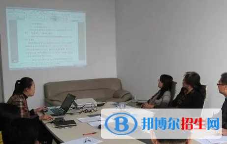 大學(xué)房地產(chǎn)檢測與估價(jià)專業(yè)可以從事哪些工作？