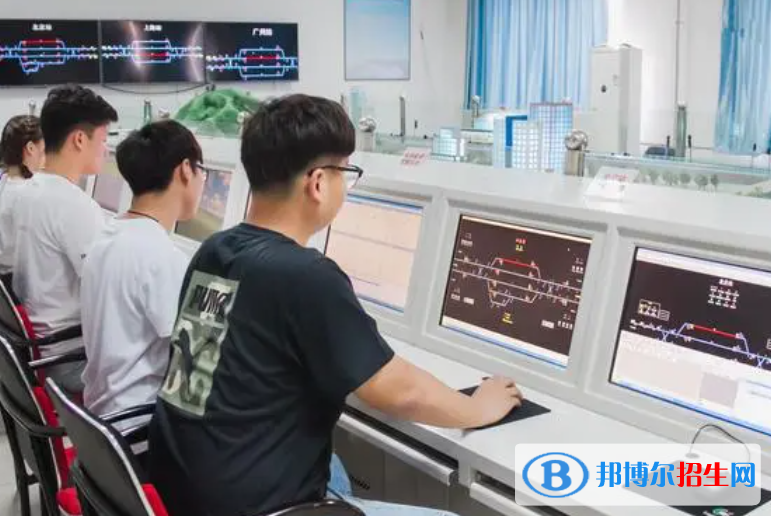 大學(xué)交通管理專業(yè)可以從事哪些工作？