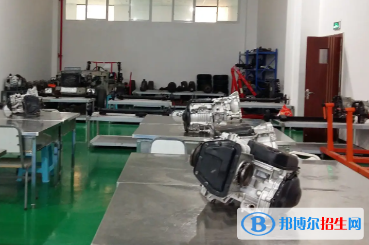 大學(xué)農(nóng)業(yè)機(jī)械化及其自動(dòng)化專業(yè)可以從事哪些工作？