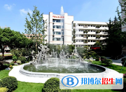 杭州2023年中專學校和中專有什么區(qū)別