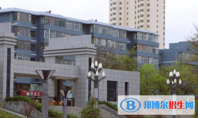 白銀市第一中學2023年學費、收費多少 