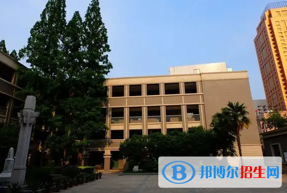 南京第三高級中學(xué)國際部2023年招生政策2