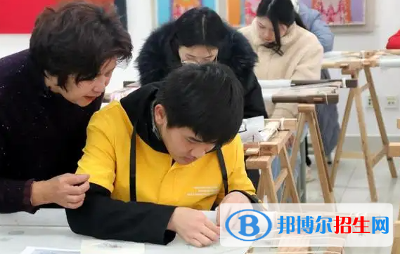 大學(xué)刺繡設(shè)計與工藝專業(yè)可以從事哪些工作？