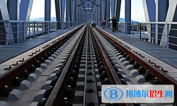 浙江2023年400分能上鐵路學校嗎