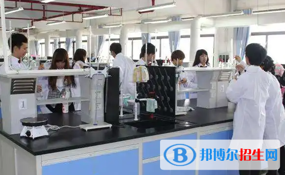 大學(xué)化學(xué)工程與工業(yè)生物工程專業(yè)可以從事哪些工作？