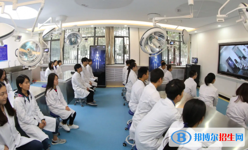 大學(xué)醫(yī)學(xué)影像技術(shù)專業(yè)可以從事哪些工作？