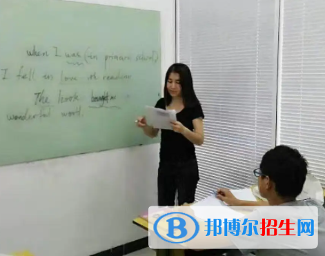 大學(xué)土耳其語專業(yè)可以從事哪些工作？