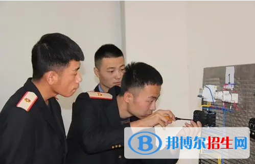 貴州2023年鐵路學校什么專業(yè)適合男生