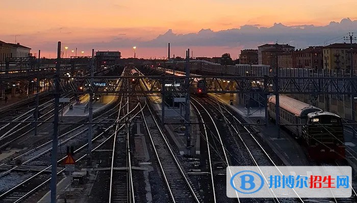 浙江2023年哪些大專鐵路學(xué)校專業(yè)好