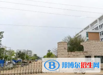 廣西2023年計算機學(xué)校是什么