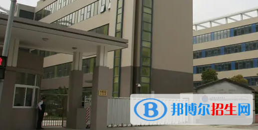 上海耀中國(guó)際學(xué)校2023年報(bào)名時(shí)間2