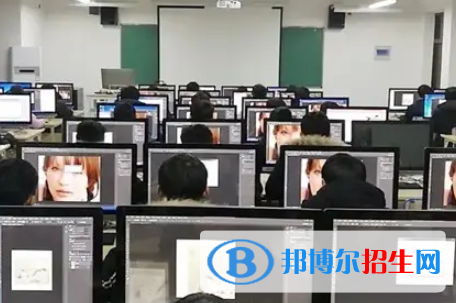 廣西2023年計算機學(xué)校學(xué)啥好