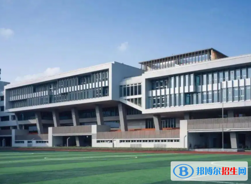 華東師范大學(xué)第二附屬中學(xué)國際部怎么樣2