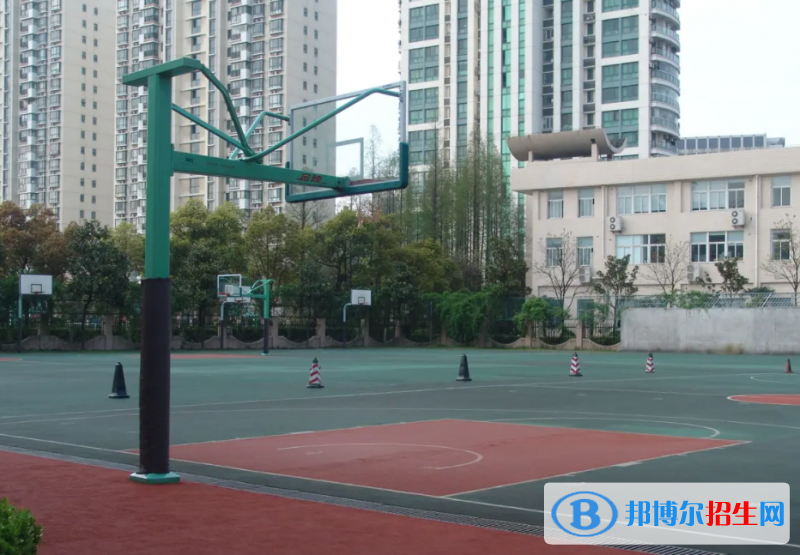 復(fù)旦大學(xué)附屬中學(xué)國際部怎么樣2