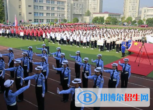 杭州2023年去讀中專(zhuān)學(xué)校學(xué)什么對(duì)以后好一點(diǎn)