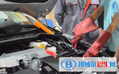 湖南2023年中專學(xué)校學(xué)什么好有前途