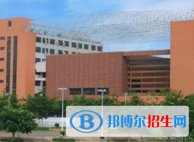 湛江幼兒師范專科學(xué)校是大專還是中專（湛江幼兒師范?？茖W(xué)校）