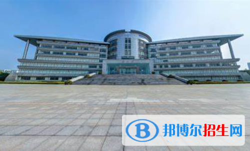 常州信息職業(yè)技術(shù)學(xué)院是大專還是中專(常州信息職業(yè)技術(shù)學(xué)院)