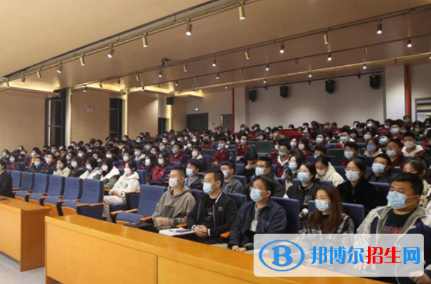 陜西2023年上中專學校要多少錢