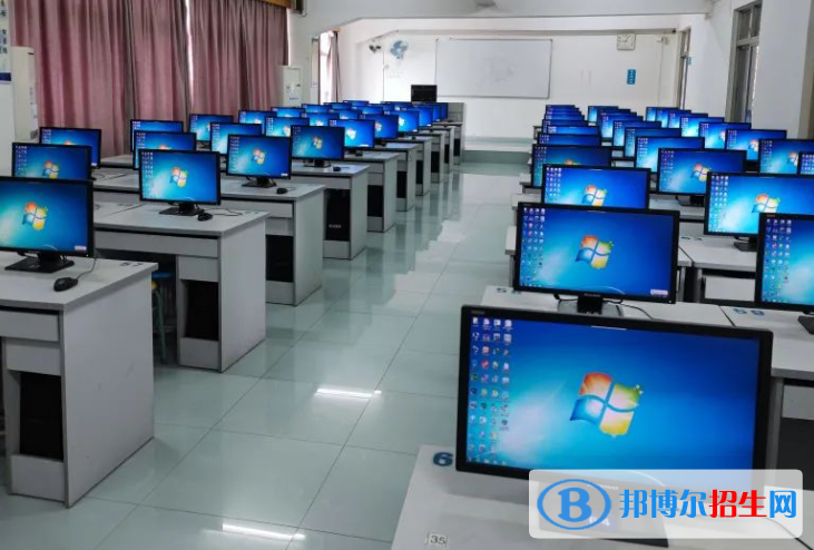 重慶2023中專學校是什么學校