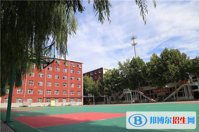 石家莊2023年計(jì)算機(jī)學(xué)校什么專(zhuān)業(yè)適合女生