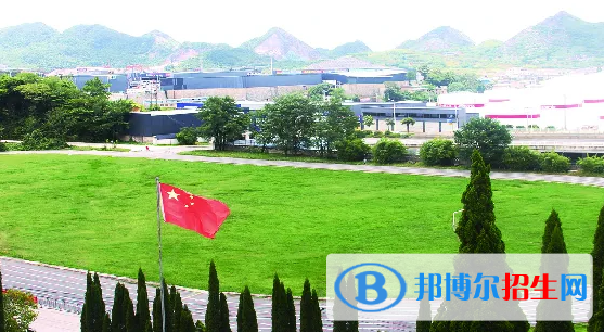 貴州2023年鐵路學校好還是大專好