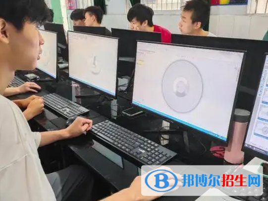 廣東2023年中等計算機學(xué)校哪個專業(yè)好