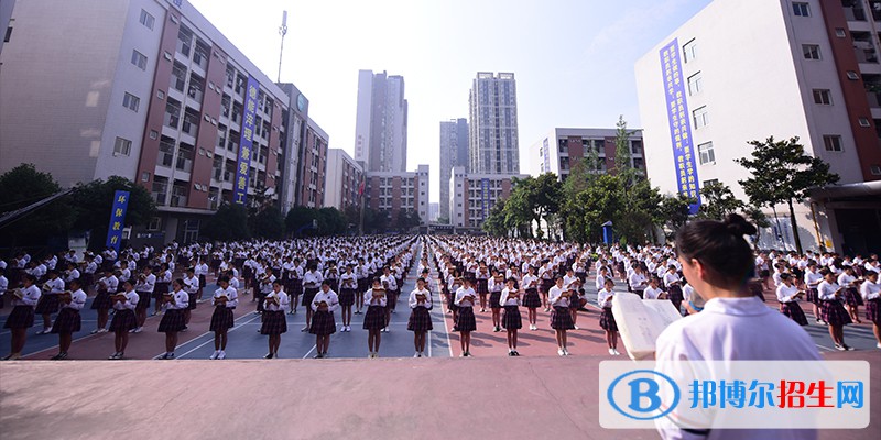 云南2023年去讀中專學校學什么對以后好一點