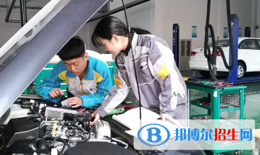 杭州2023年高中畢業(yè)讀中專學校