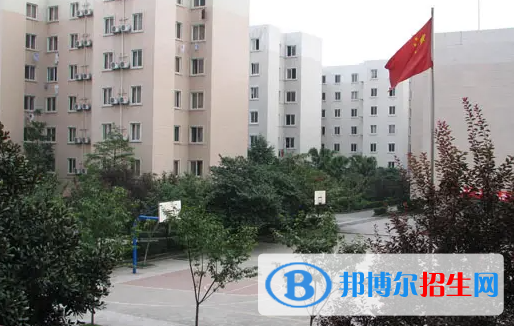 成都中山職業(yè)技術(shù)學(xué)校是大專還是中專(成都中山職業(yè)技術(shù)學(xué)校)