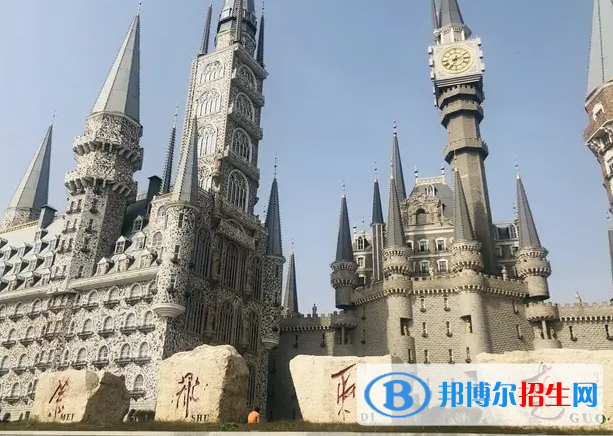 2023年河北美術學院單招專業(yè)有哪些？