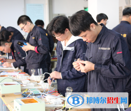 杭州2023年中專學校亂嗎
