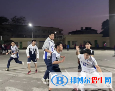 杭州2023年中專學校分數(shù)線