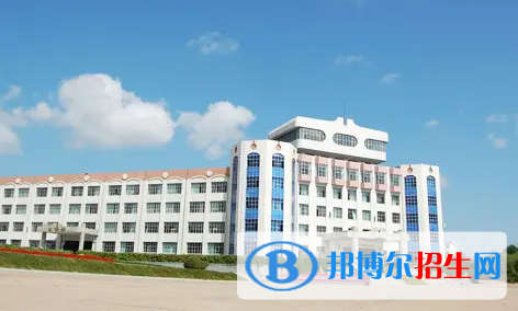 2023雙鴨山各區(qū)重點(diǎn)高中學(xué)校名單及排名表