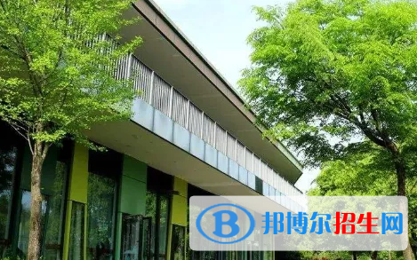 華一劍橋國(guó)際學(xué)校靠譜嗎