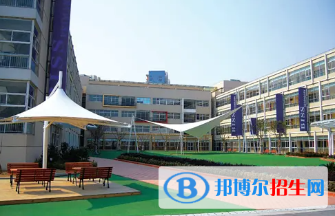 上海西華國際學(xué)校2023年錄取分數(shù)線2