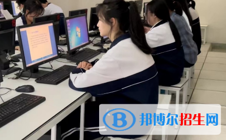 浙江2023年高中畢業(yè)上什么中專學校好