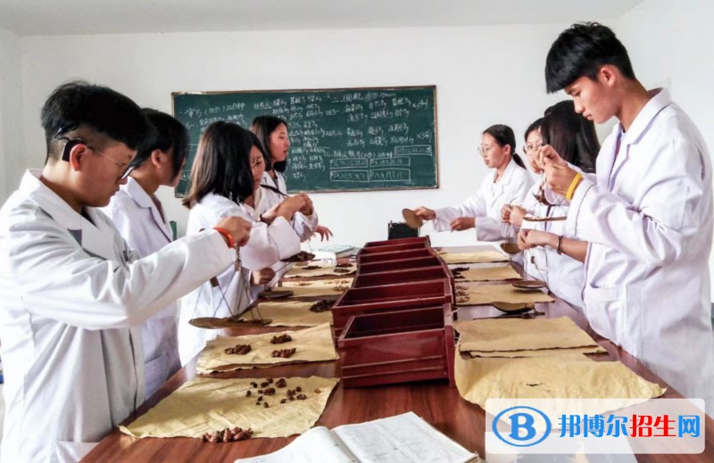 云南2023年高中畢業(yè)讀中專(zhuān)學(xué)校好嗎