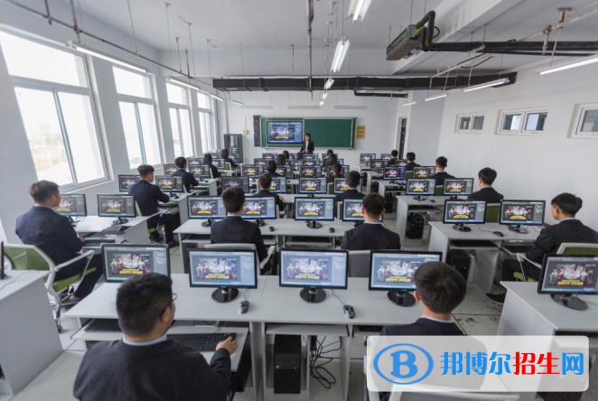 蘭州2023年怎么讀計算機學校