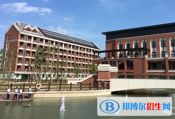 上海格致中學國際部2023年入學考試2